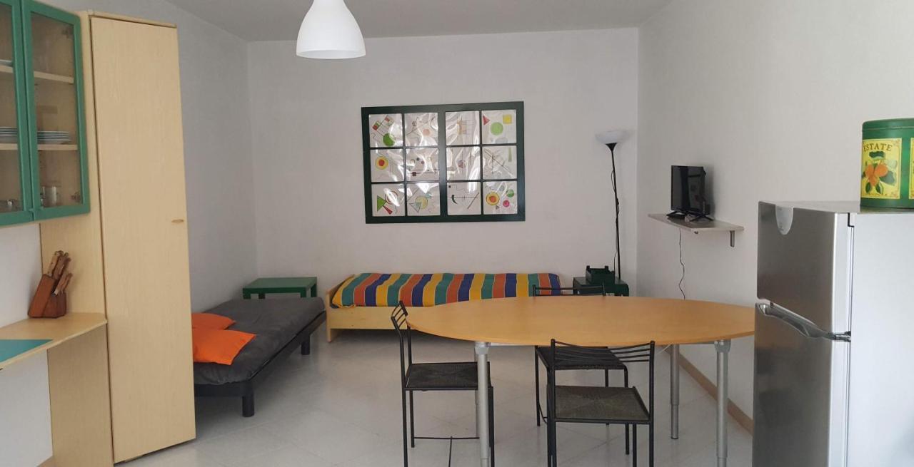 Elilu Apartment *